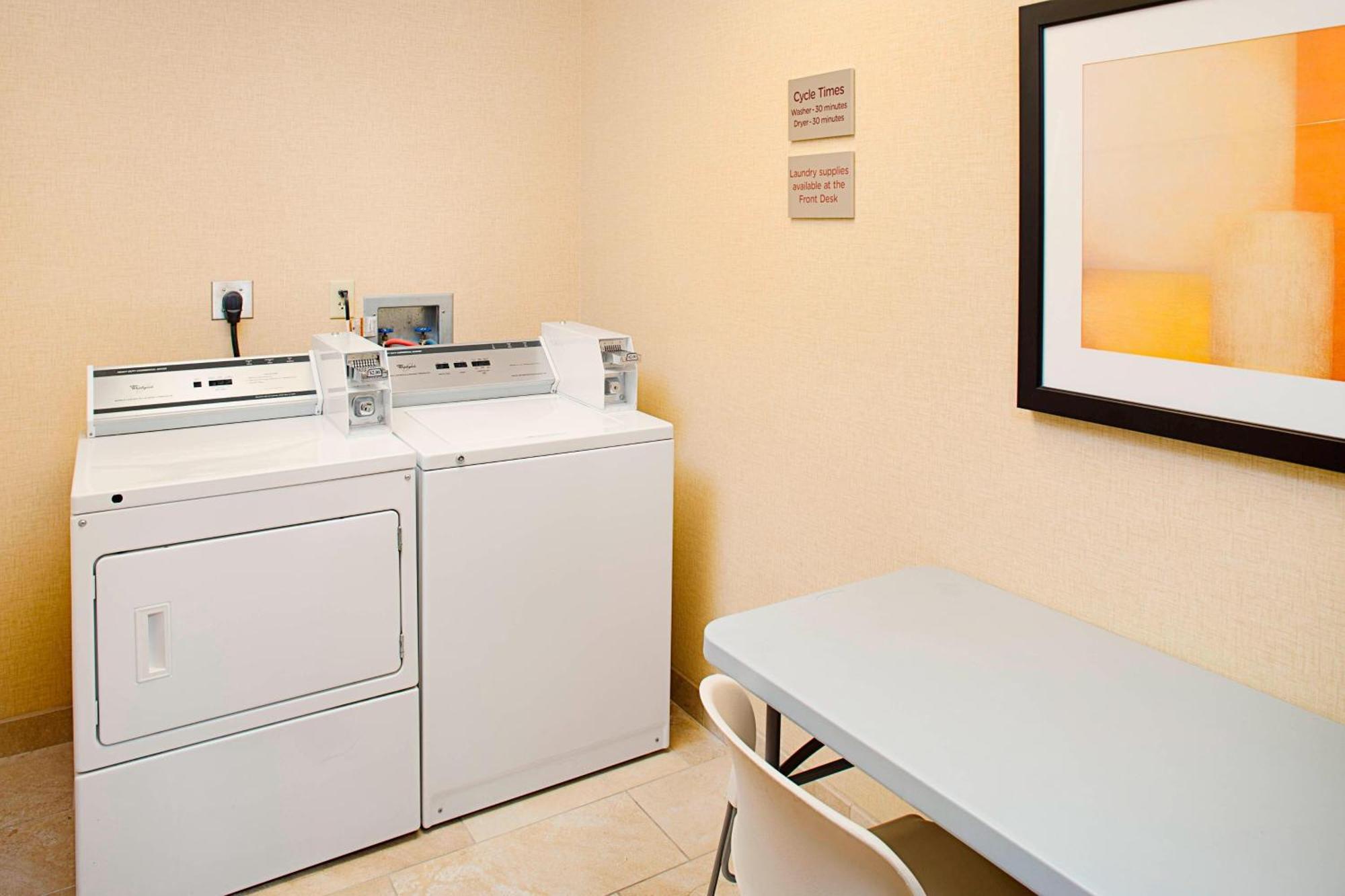 Courtyard By Marriott West Palm Beach Airport Esterno foto